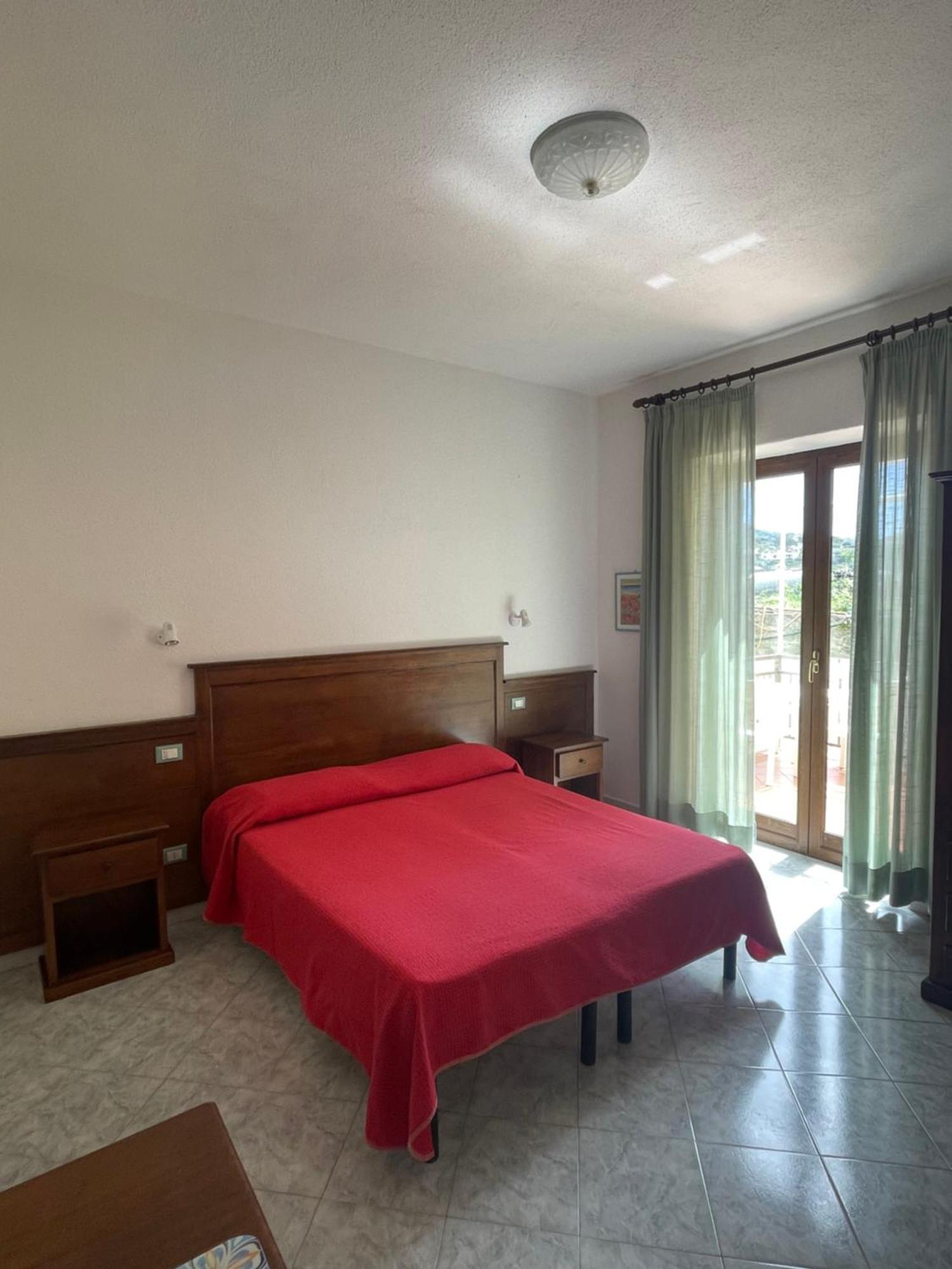 Residence Andrea A Mare Forio di Ischia Eksteriør bilde