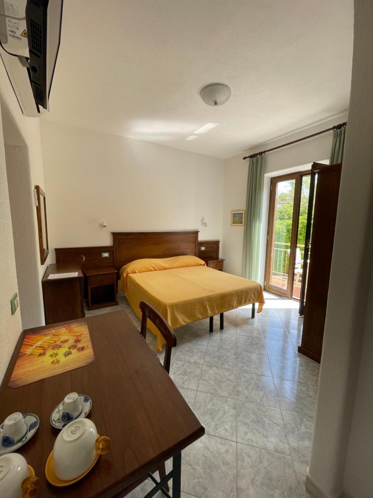 Residence Andrea A Mare Forio di Ischia Eksteriør bilde
